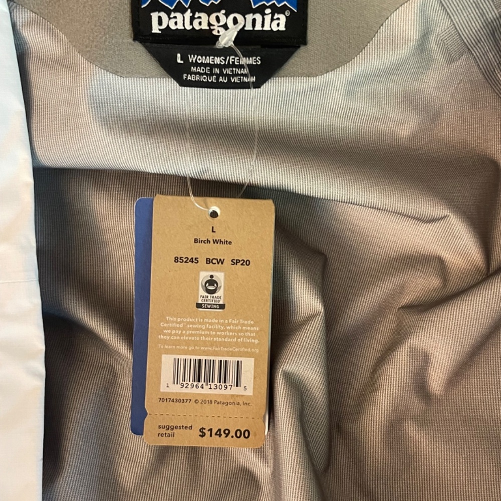 Patagonia Rain Jacket - Picture 4 of 4